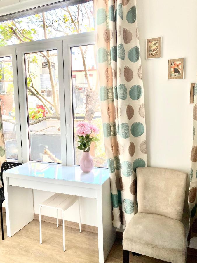 Сarnot Apartments Zoo Area Антверпен Екстериор снимка