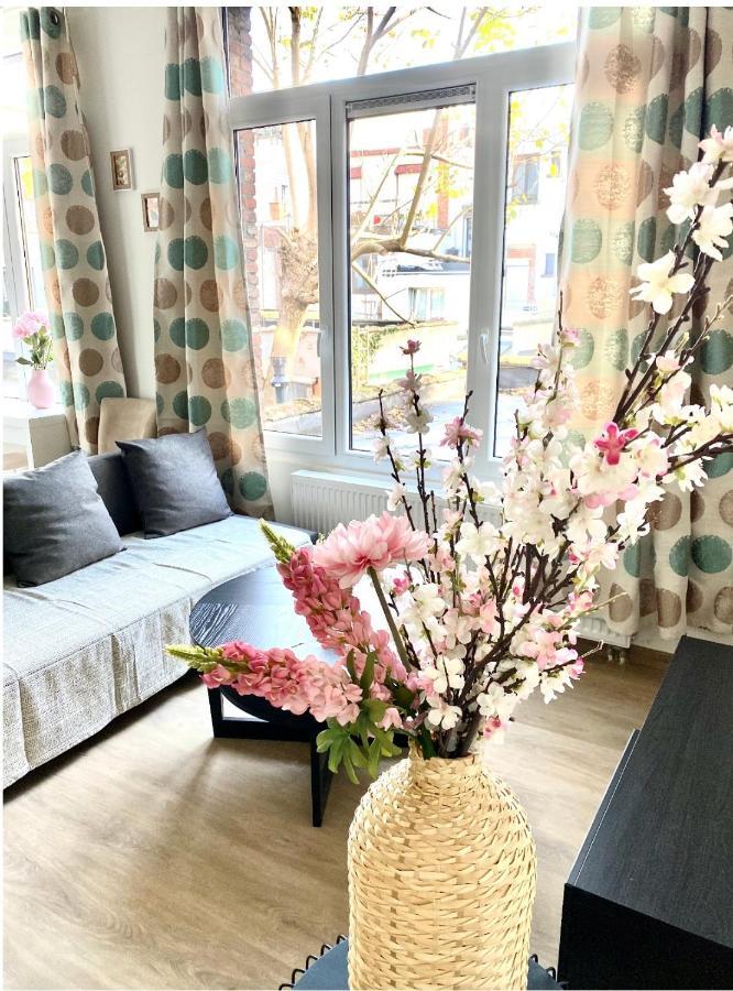 Сarnot Apartments Zoo Area Антверпен Екстериор снимка